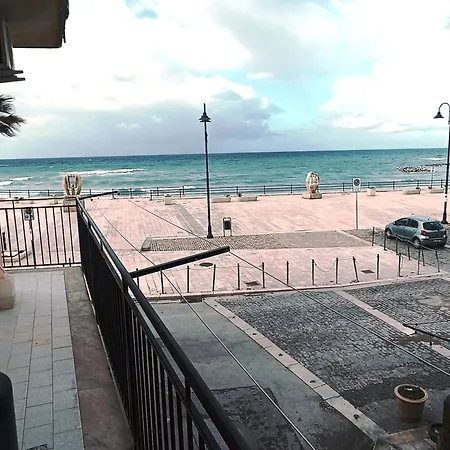 Casa Di Laura - Aspra Vista Mare *